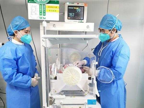 新生儿感染新冠住院人数明显增多（出生10天婴儿感染新冠怎么办）